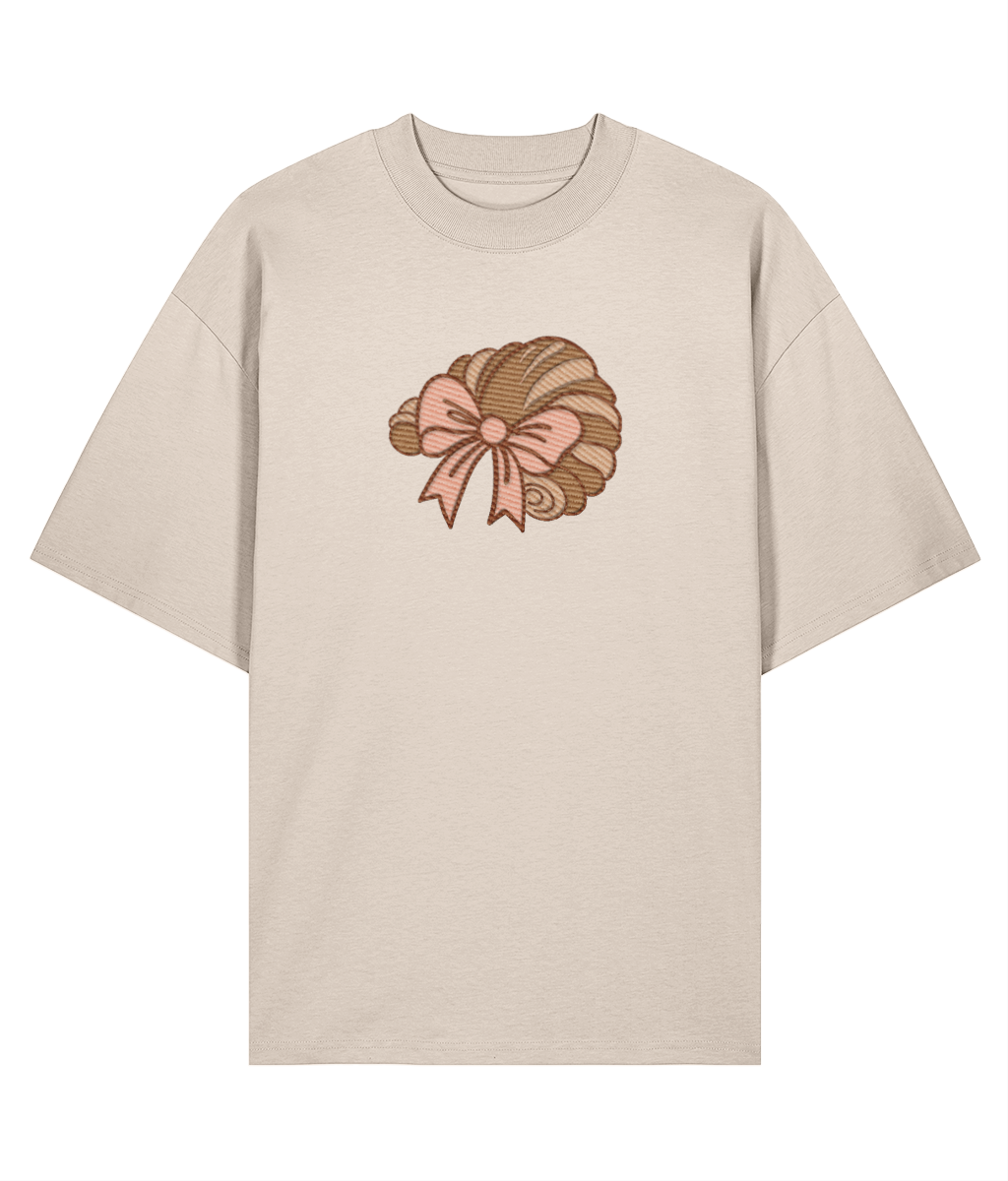 "French Croissant & Bow" Oversized Shirt – creme