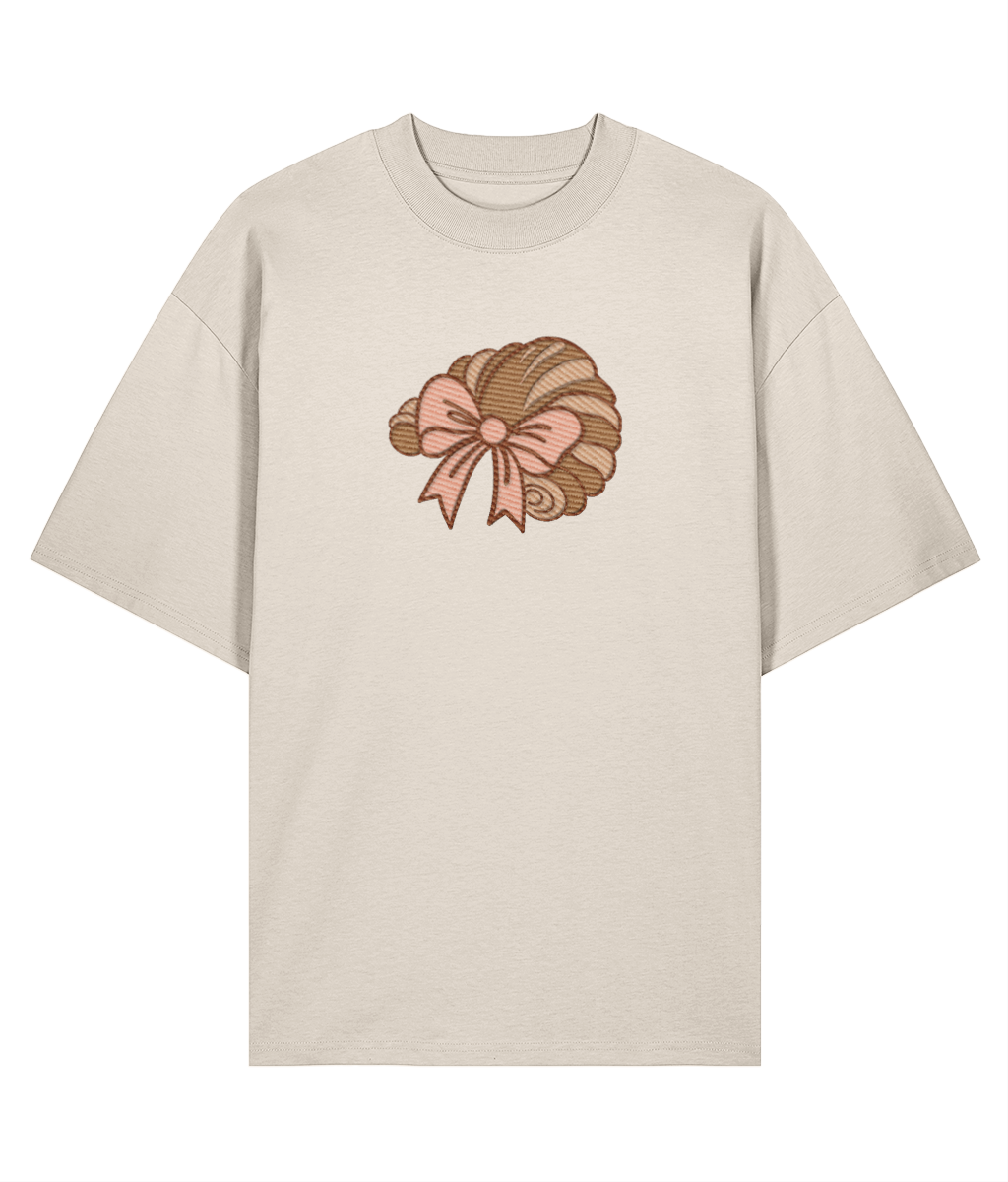 "French Croissant & Bow" Oversized Shirt – off white